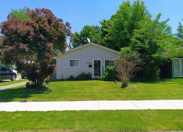 Property at 3246 Harris St, Ferndale, MI 48220, 3 beds, 1 bath