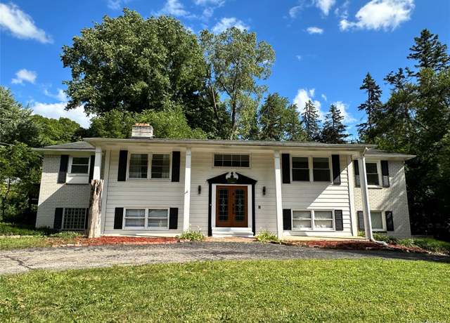 Property at 26742 Westmeath St, Farmington Hills, MI 48334, 4 beds, 3 baths