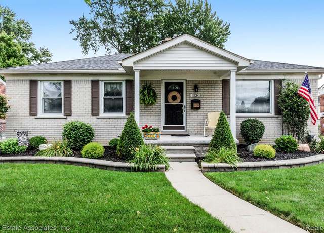 Property at 11326 Loveland St, Livonia, MI 48150, 3 beds, 2 baths