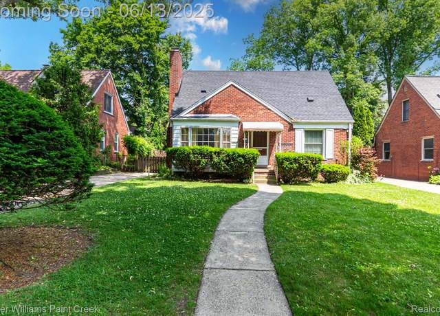 Property at 526 W Webster Rd, Royal Oak, MI 48073, 3 beds, 1 bath