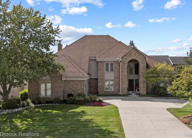 Property at 6612 Stonebridge E, West Bloomfield Charter Township, MI 48322, 4 beds, 4 baths
