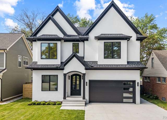 Property at 706 W Houstonia Ave, Royal Oak, MI 48073, 4 beds, 4.5 baths