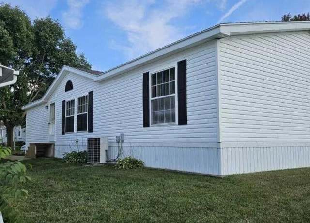 Property at 7807 Turtle Dove Dr, Grand Rapids, MI 49508, 3 beds, 2 baths