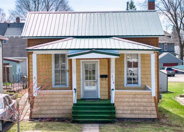 Property at 218 Stimson St, Cadillac, MI 49601, 2 beds, 1 bath