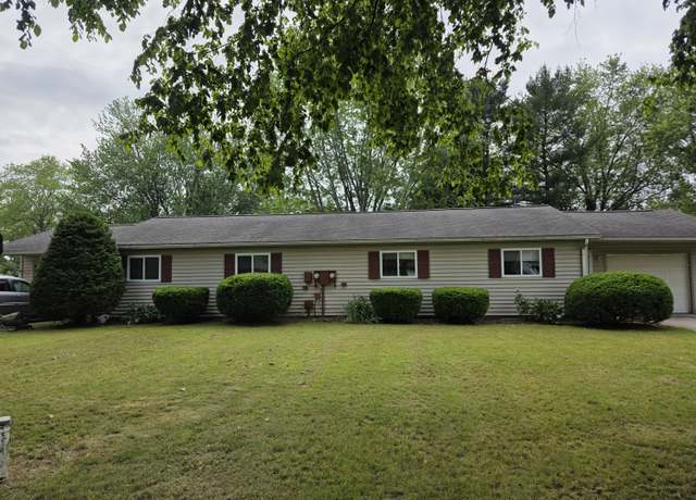 Property at 328 Penn Dr, Coldwater, MI 49036, 4 beds, 2 baths