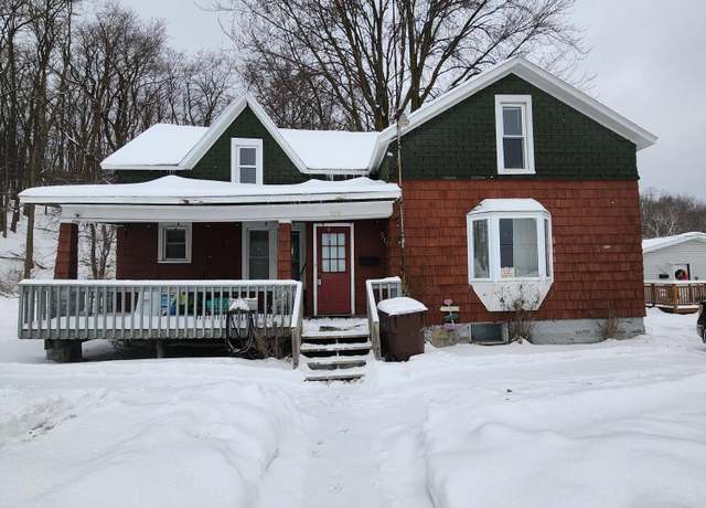 Property at 1514 Main St, Manistee, MI 49660, 2 beds, 1 bath