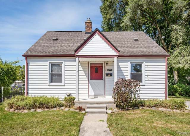 Property at 22471 Tuscany Ave, Eastpointe, MI 48021, 3 beds, 2 baths