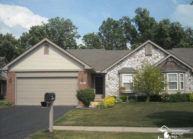 Property at 25351 Tara Ln, Flat Rock, MI 48134, 2 beds, 2 baths