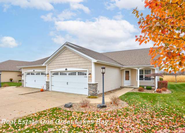 Property at 26 Tuscany Cir, Saginaw, MI 48603, 2 beds, 2 baths