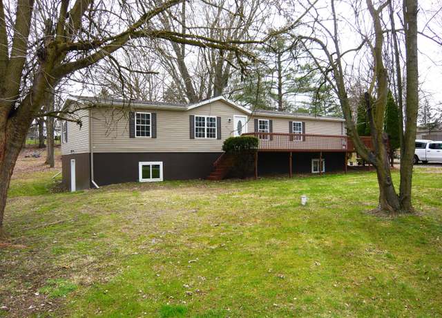 Property at 273 Raymond Dr, Coldwater, MI 49036, 3 beds, 2 baths