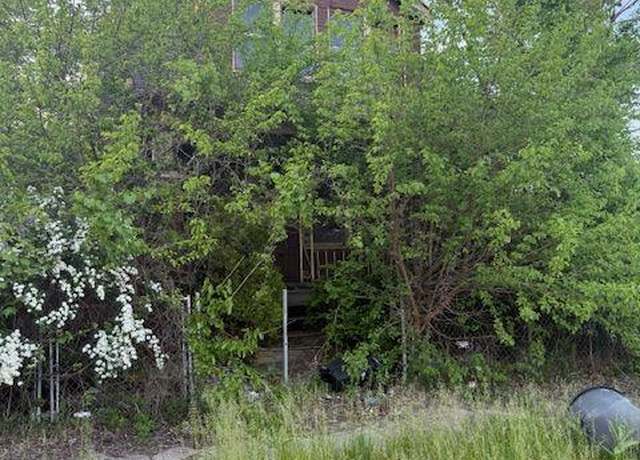 Property at 14 North St, Highland Park, MI 48203, 3 beds, 1 bath