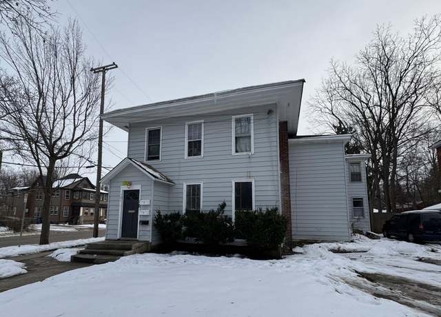Property at 701 W Vine St, Kalamazoo, MI 49008, 5 beds