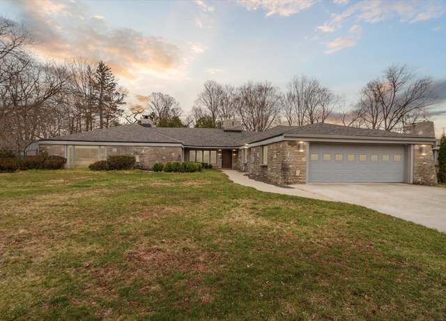 Property at 201 Orchard, Alma, MI 48801, 5 beds, 3.5 baths