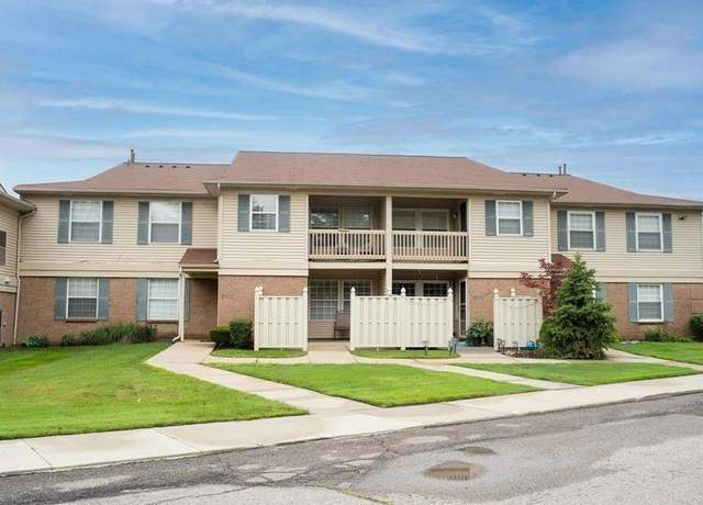 Property at 19284 Northridge Dr, Northville, MI 48167, 2 beds, 2 baths