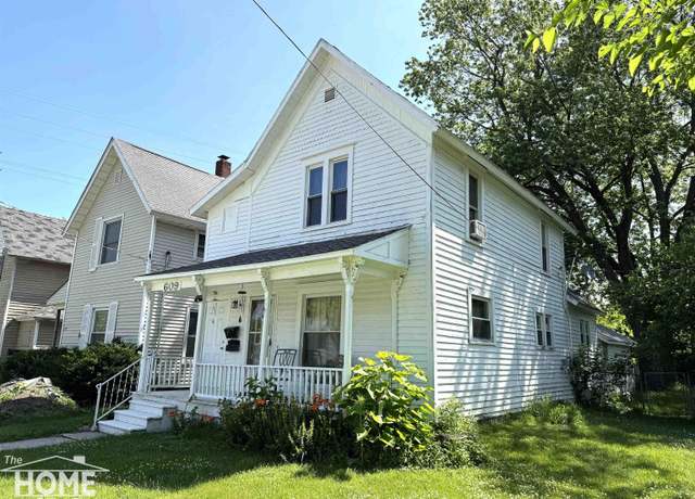 Property at 609 Broadway Ave, Owosso, MI 48867, 3 beds, 2 baths
