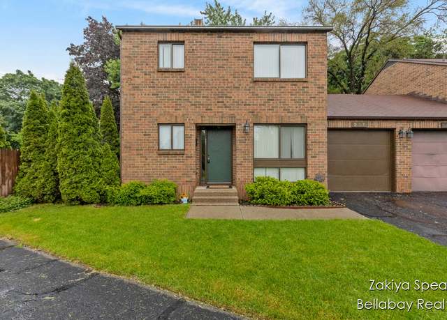 Property at 257 Heritage Commons St SE, Grand Rapids, MI 49503, 3 beds, 1.5 baths