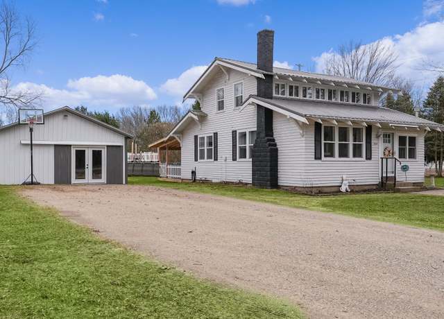 Property at 704 Cooper St St, Newaygo, MI 49337, 2 beds, 1.5 baths