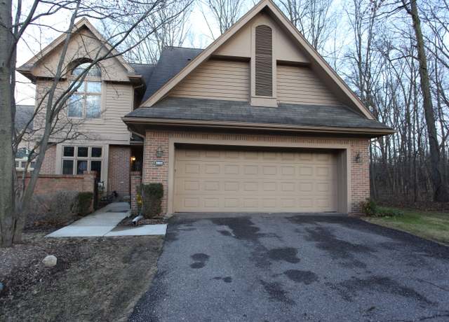 Property at 6685 Heron Pt, West Bloomfield, MI 48323, 3 beds, 3.5 baths