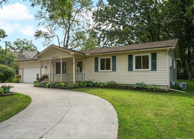 Property at 46275 W 11 Mile Rd Rd, Novi, MI 48374, 3 beds, 1 bath