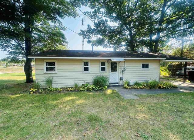 Property at 4439 Lake Dr, Beaverton, MI 48612, 2 beds, 1 bath