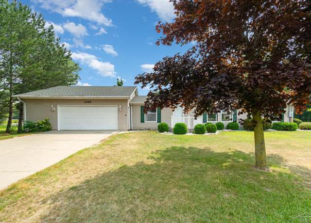 Property at 2495 S Miller Rd, Saginaw, MI 48609, 3 beds, 2 baths
