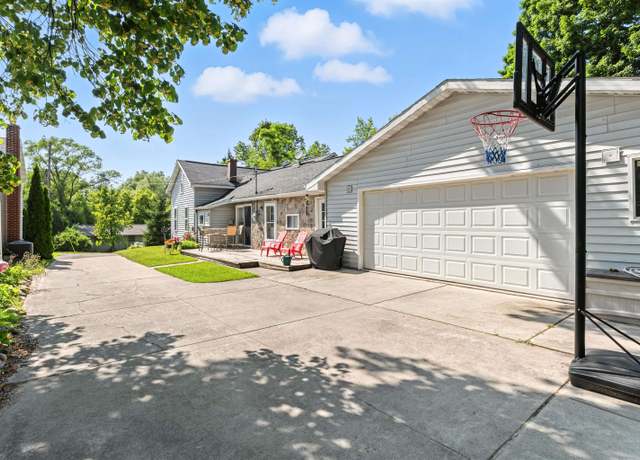 Property at 129 Center St, Elk Rapids, MI 49629, 3 beds, 3 baths