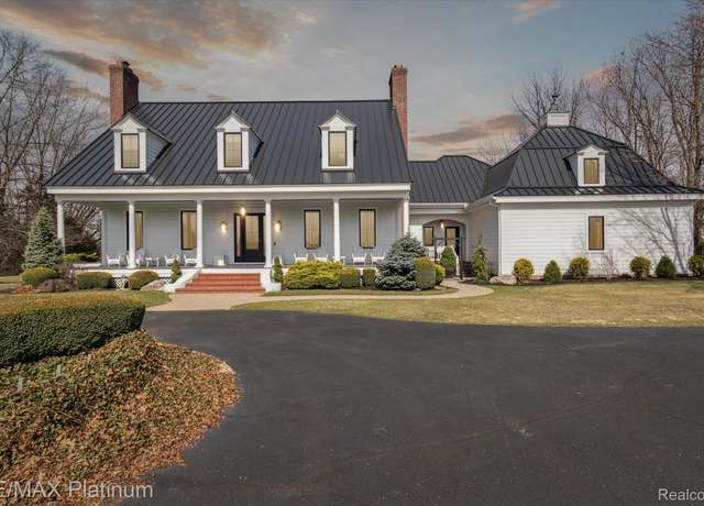 Property at 3304 Outback Trl, Pinckney, MI 48169, 5 beds, 6 baths