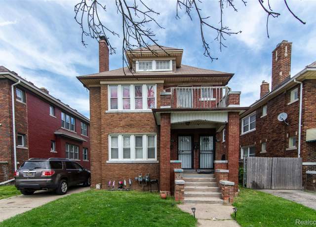 Property at 100 W Dakota, Highland Park, MI 48203, 6 beds, 2 baths