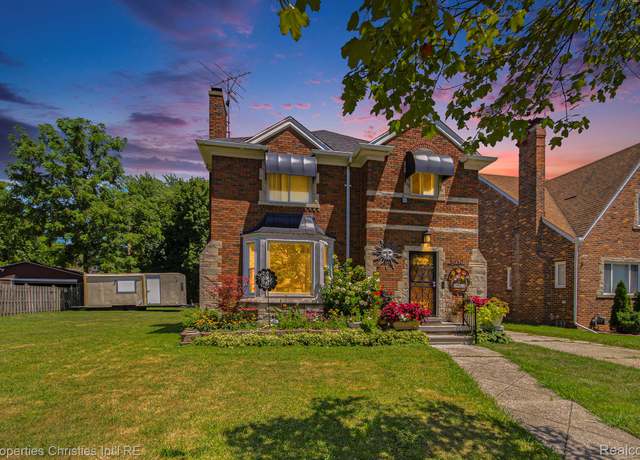 Property at 5910 Courville St, Detroit, MI 48224, 3 beds, 2 baths