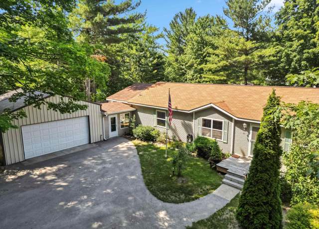Property at 6732 Hickory Dr, Kewadin, MI 49648, 3 beds, 2 baths
