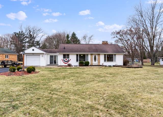Property at 724 Nichols Rd, Auburn Hills, MI 48326, 3 beds, 1 bath