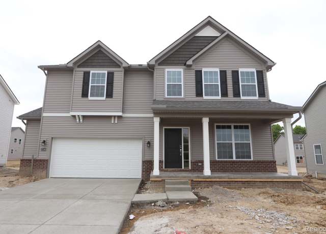 Property at 27143 Silo Dr, Saline, MI 48176, 4 beds, 2.5 baths