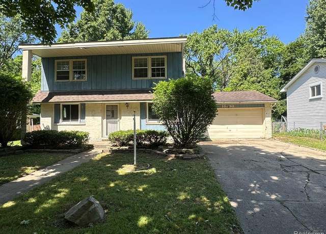 Property at 18993 Brentwood St, Dearborn, MI 48152, 4 beds, 2 baths