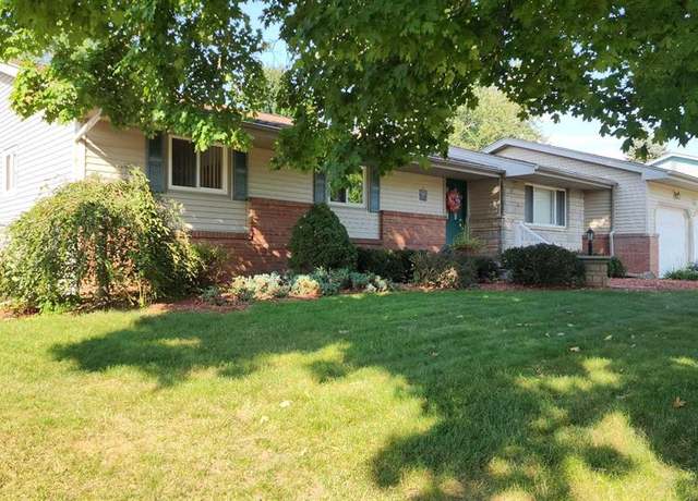 Property at 1141 Pleasantview Dr, Flushing, MI 48433, 3 beds, 2 baths