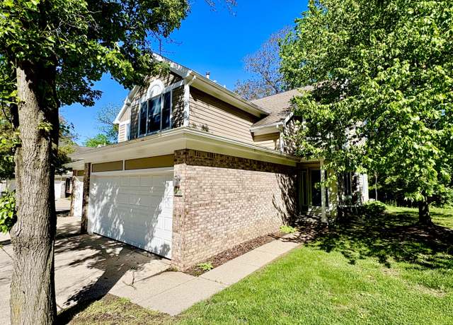 Property at 2423 Mulberry Ct, Ann Arbor, MI 48104, 2 beds, 2.5 baths