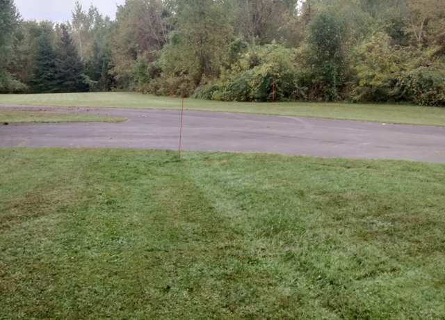 Property at 52079 11 Mile Rd, South Lyon, MI 48178, 2 baths