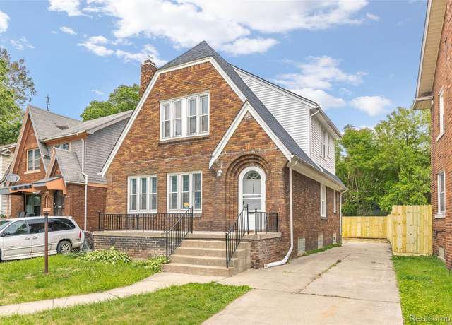 Property at 13600 Birwood St, Detroit, MI 48238, 3 beds, 2.5 baths