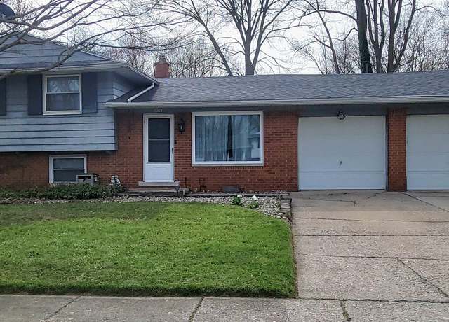 Property at 7303 Cranbrook Dr, Lambertville, MI 48144, 3 beds, 1 bath