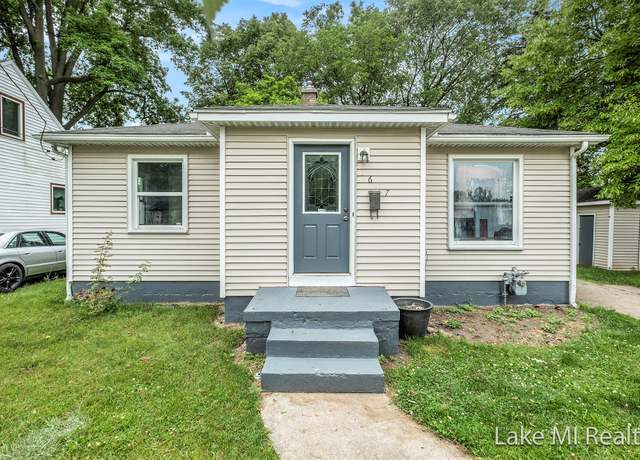 Property at 1617 Federal Ave SW, Wyoming, MI 49509, 2 beds, 1 bath