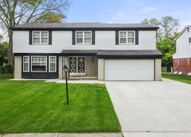 Property at 21275 Potomac St, Southfield, MI 48076, 4 beds, 2.5 baths