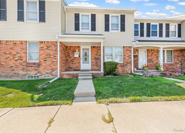 Property at 37053 Brynford Dr, Clinton Charter Township, MI 48036, 2 beds, 2.5 baths