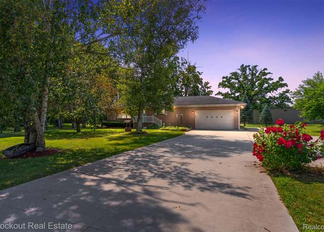 Property at 8439 Lewis Rd, Genesee Charter Township, MI 48458, 3 beds, 1.5 baths