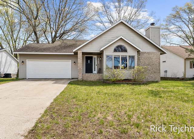 Property at 1439 Garrison Rd, Roosevelt Park, MI 49441, 3 beds, 2 baths