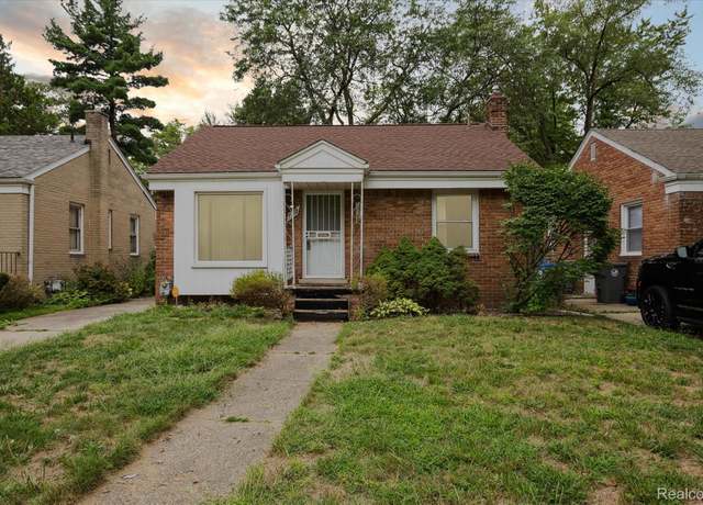 Property at 752 John Daly St, Inkster, MI 48141, 2 beds, 1 bath