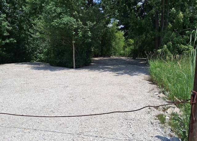 Property at 4320 Broadbridge Rd, Cottrellville, MI 48039