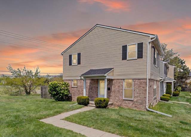 Property at 37063 Brynford Dr, Clinton Township, MI 48036, 3 beds, 2.5 baths