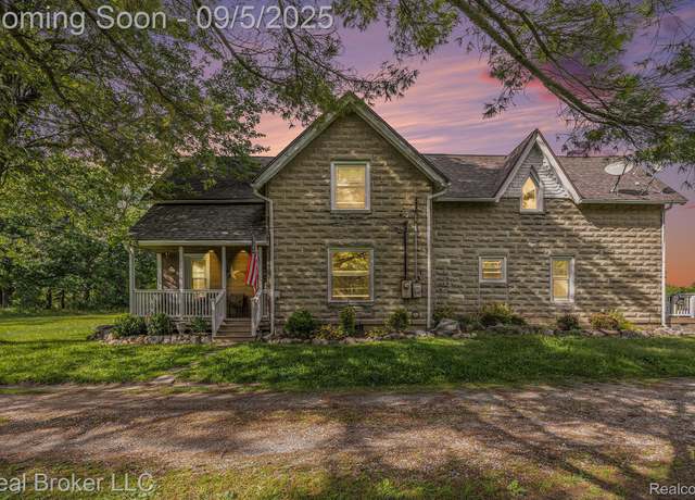 Property at 3068 Wade Rd, Mussey Township, MI 48014, 4 beds, 3 baths