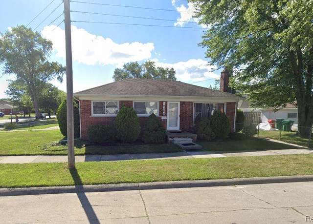 Property at 19000 Rosetta Ave, Eastpointe, MI 48021, 3 beds, 1.5 baths