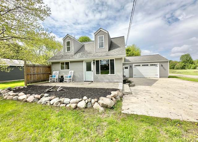 Property at 5186 W Wilson Rd, Clio, MI 48420, 3 beds, 2 baths