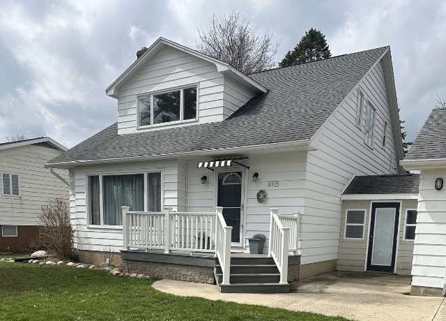 Property at 115 N Main St, Pigeon, MI 48755, 4 beds, 2 baths
